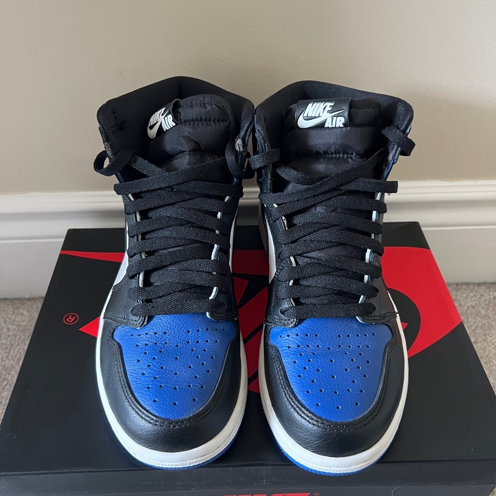 Nike Air Jordan 1 Retro High Royal Blue